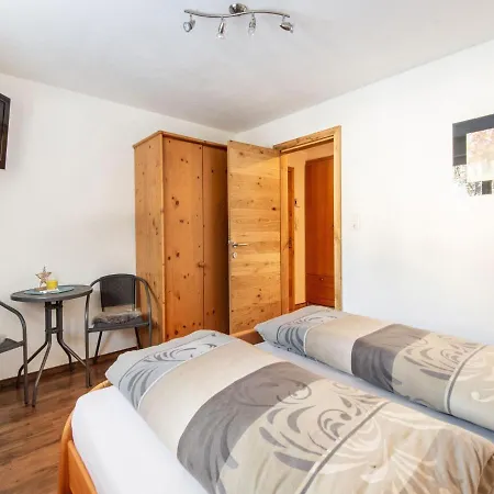 Cozy In With Ski-lift Nearby Apartamento Lermoos